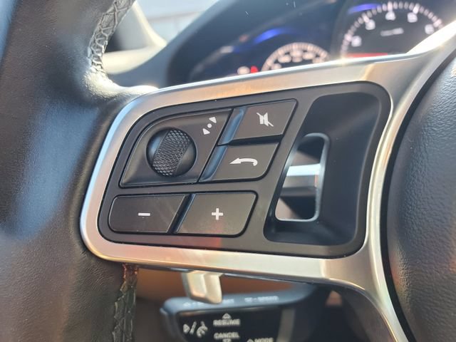 Used 2021 Porsche Cayenne AWD/4WD image 27