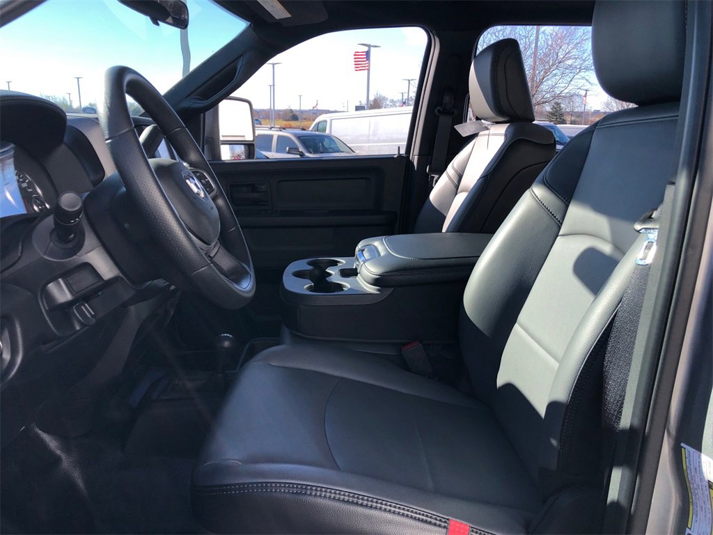 New 2024 RAM 2500 Tradesman w/ Snow Chief Group image 16