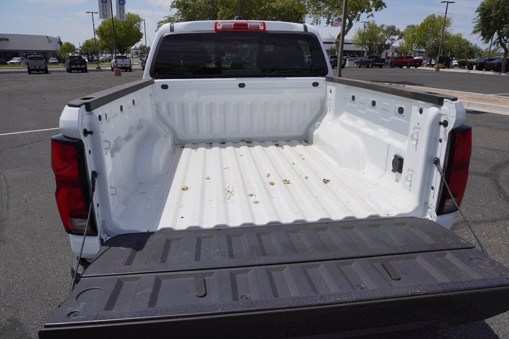 Used 2026 Chevrolet Colorado Z71 AWD/4WD image 11