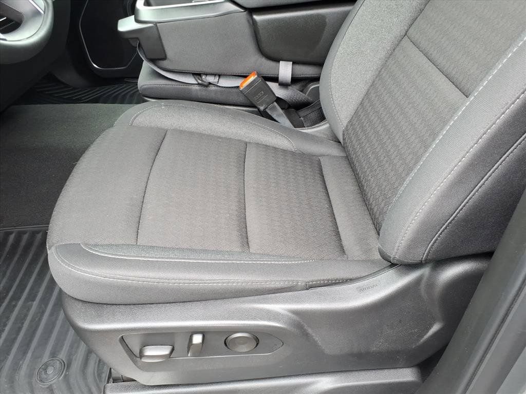 Used 2026 Chevrolet Silverado 1500 RST AWD/4WD image 22