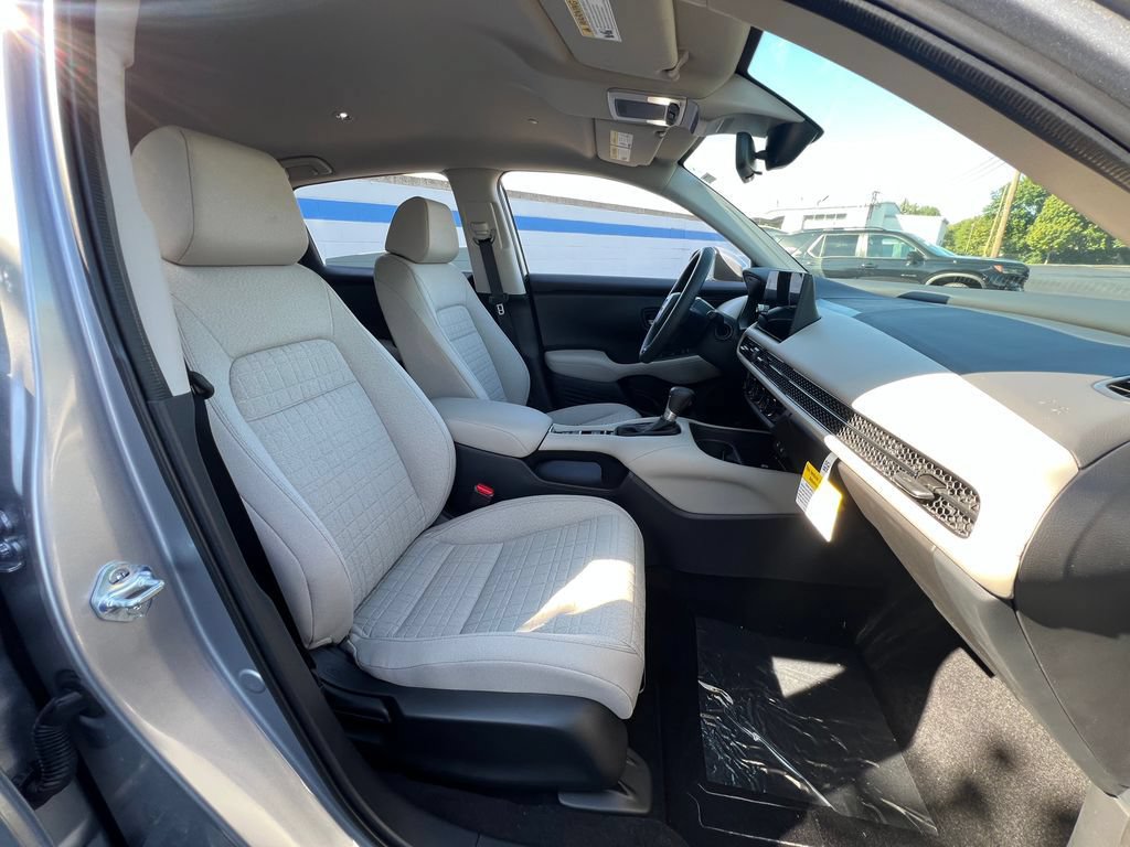 New 2027 Honda HR-V LX image 24