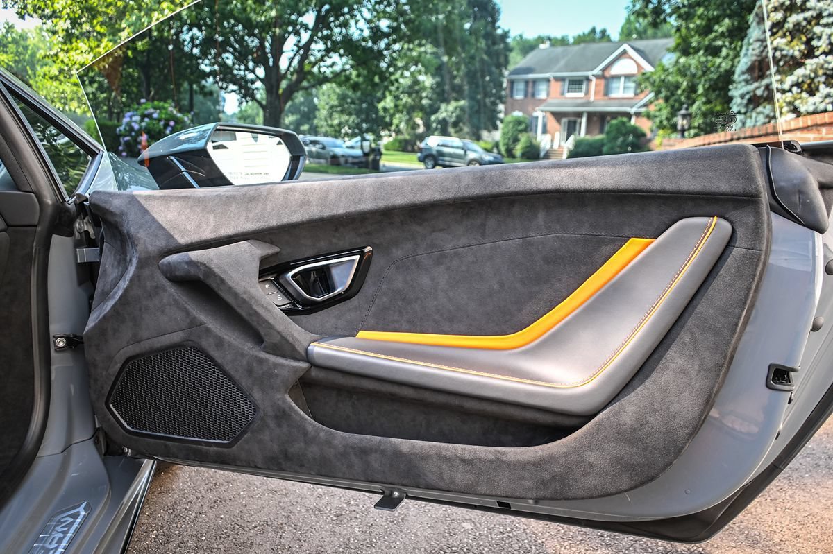 Used 2024 Lamborghini Huracan Tecnica RWD image 28