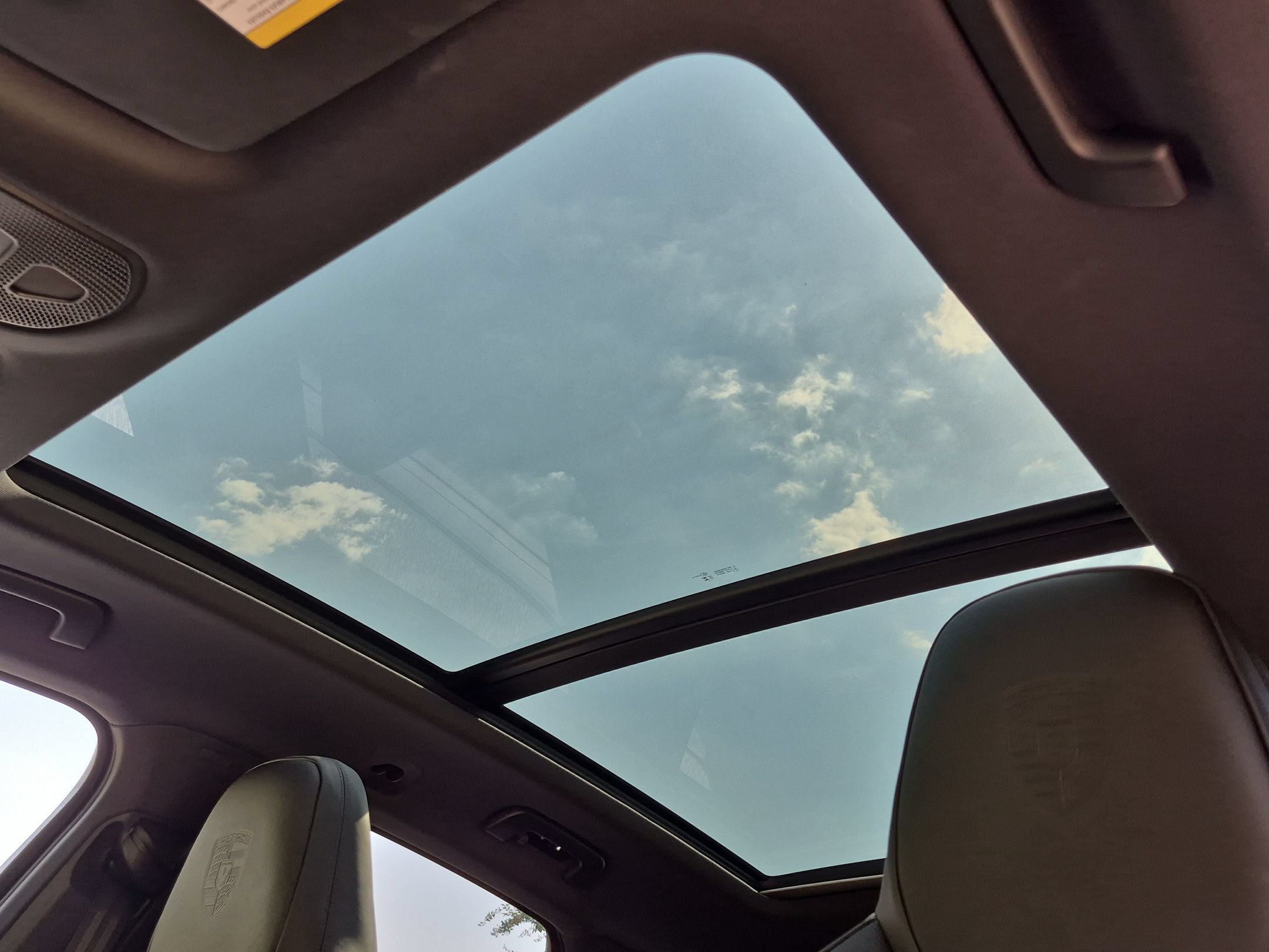 Certified 2024 Porsche Cayenne AWD/4WD image 19