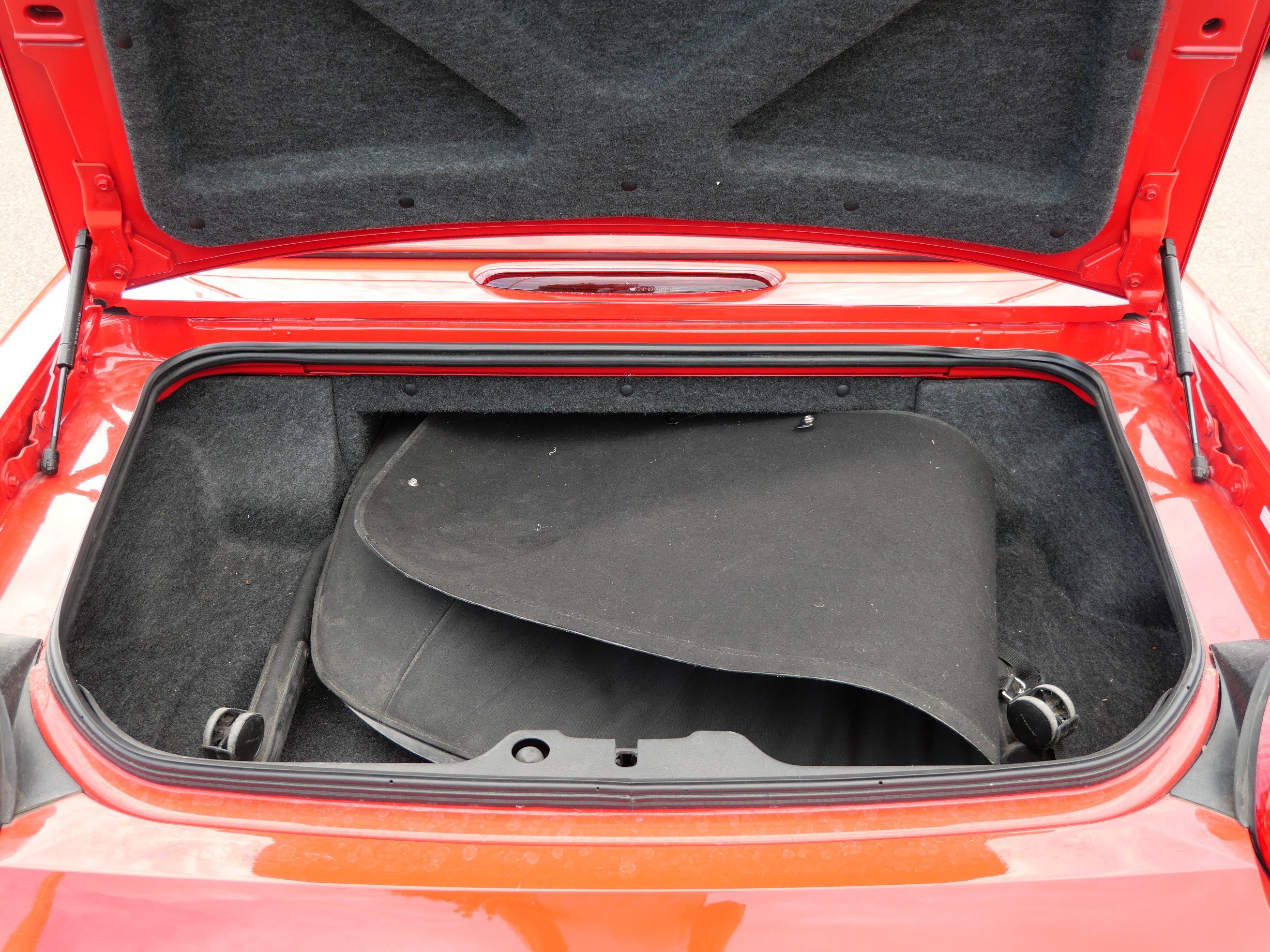 Used 2002 Ford Thunderbird RWD image 18