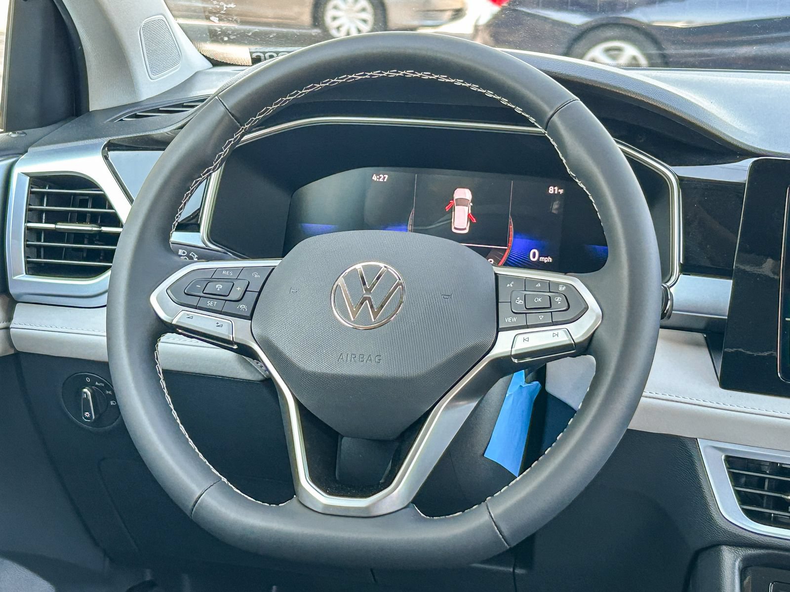 New 2026 Volkswagen Taos SE FWD image 18