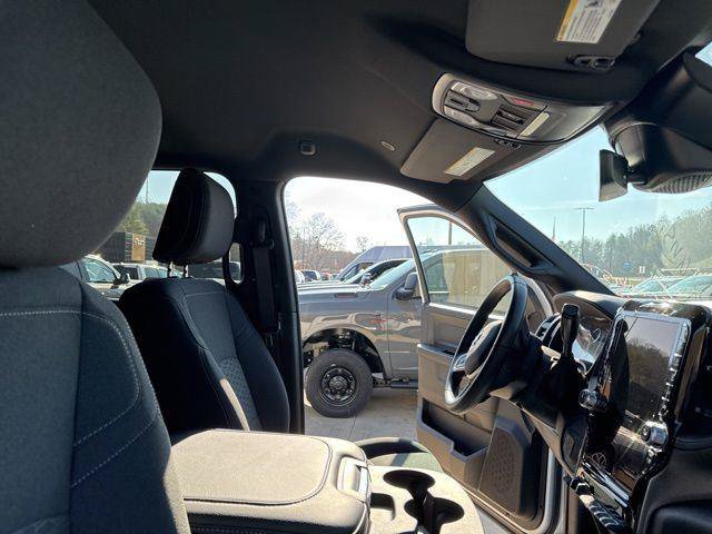 New 2026 RAM 2500 Tradesman AWD/4WD image 40