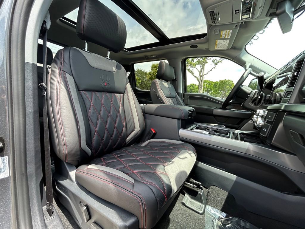 New 2026 Ford F250 Lariat image 31