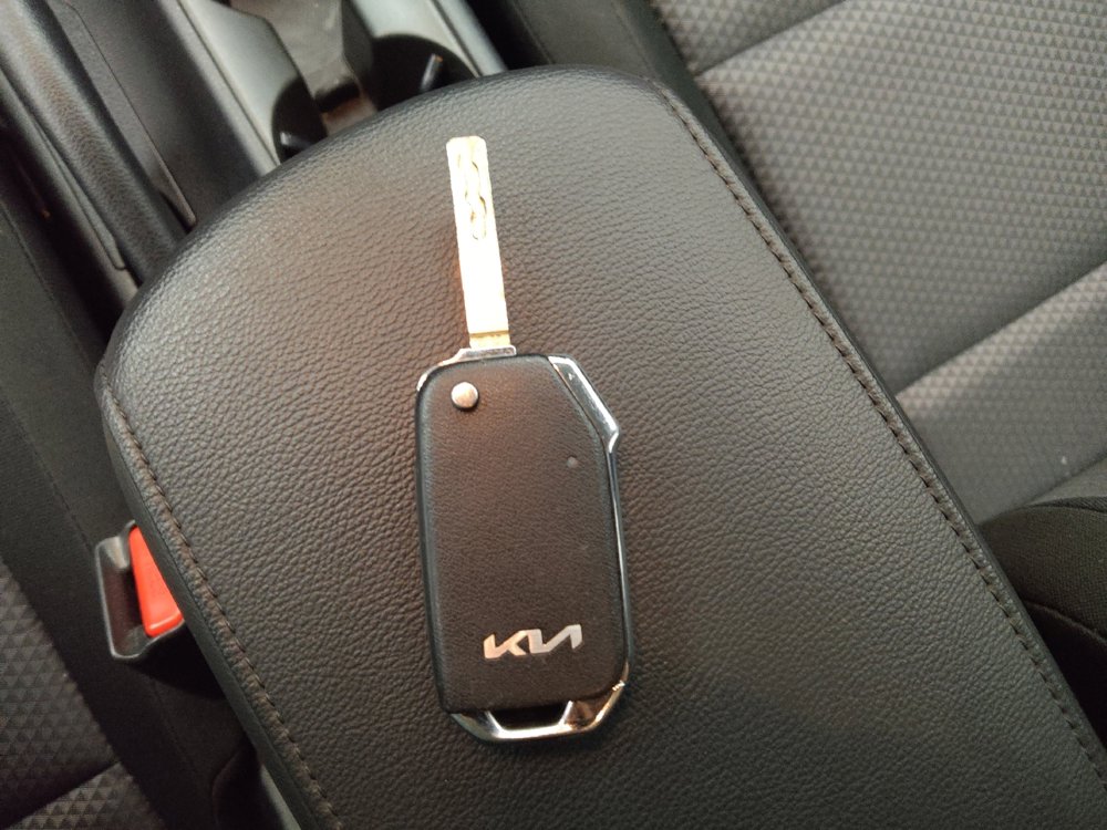 Used 2024 Kia Soul LX w/ Option Group 015 image 32