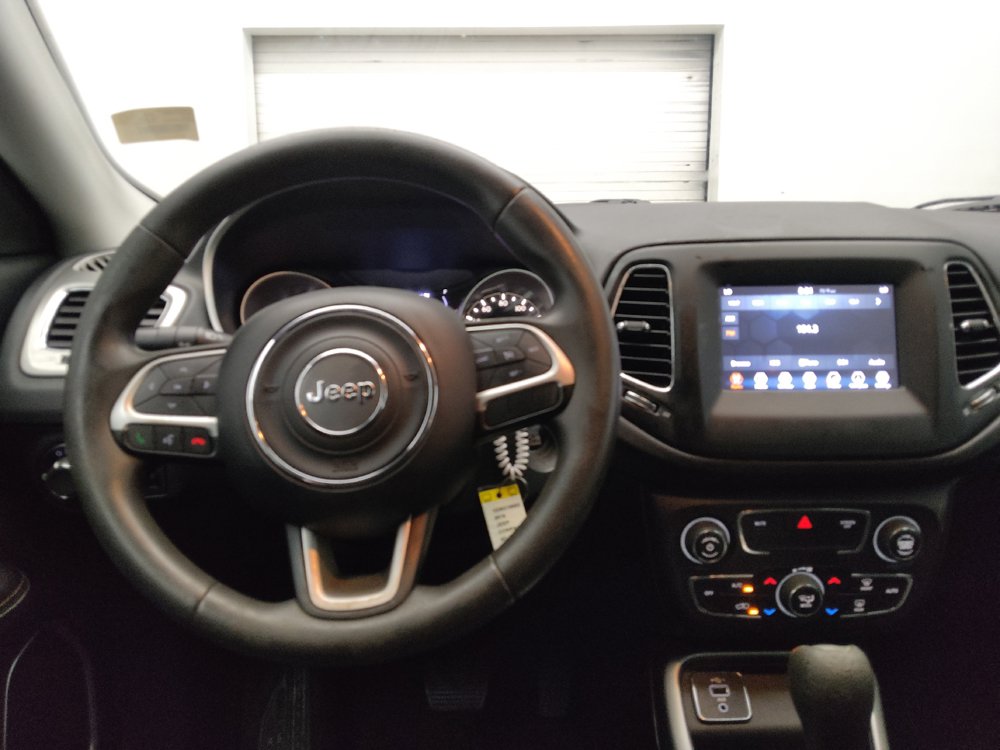 Used 2019 Jeep Compass Sport FWD image 22