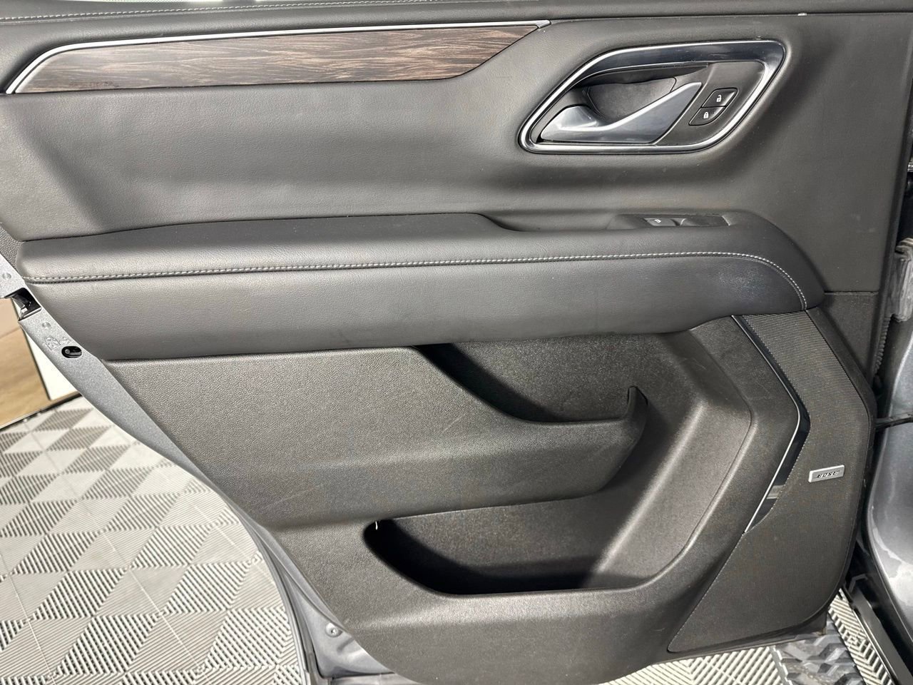 Used 2022 Chevrolet Tahoe Z71 image 26