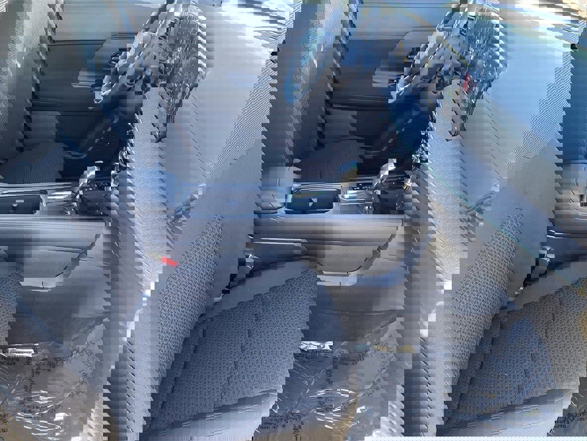 New 2026 Nissan Kicks S image 10