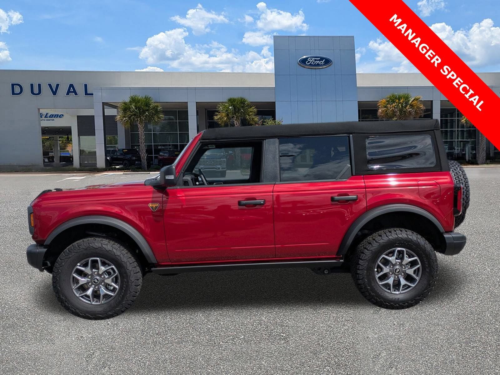 New 2025 Ford Bronco Badlands AWD/4WD image 6
