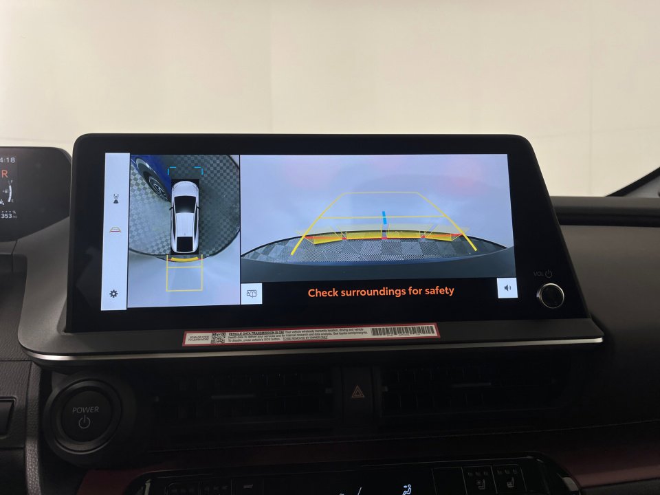 New 2026 Toyota Prius Plug-In Hybrid image 16