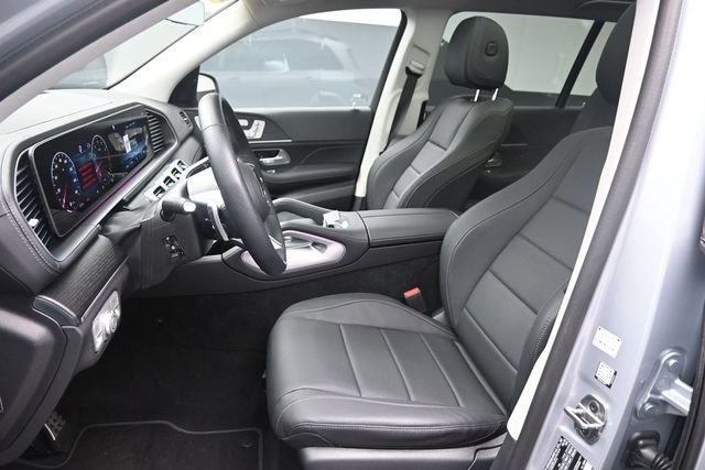 Certified 2026 Mercedes-Benz GLS 450 4MATIC image 18