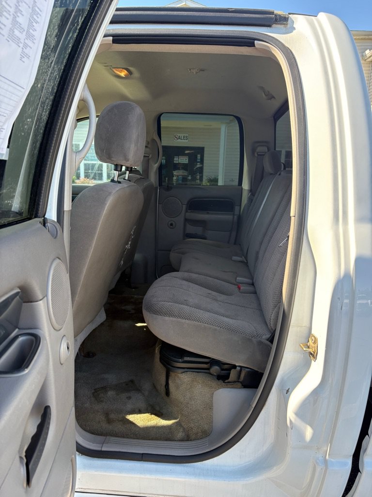 Used 2005 Dodge Ram 1500 Truck SLT RWD image 10
