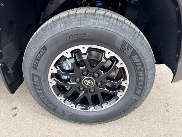 New 2026 Toyota Tundra SR5 image 9