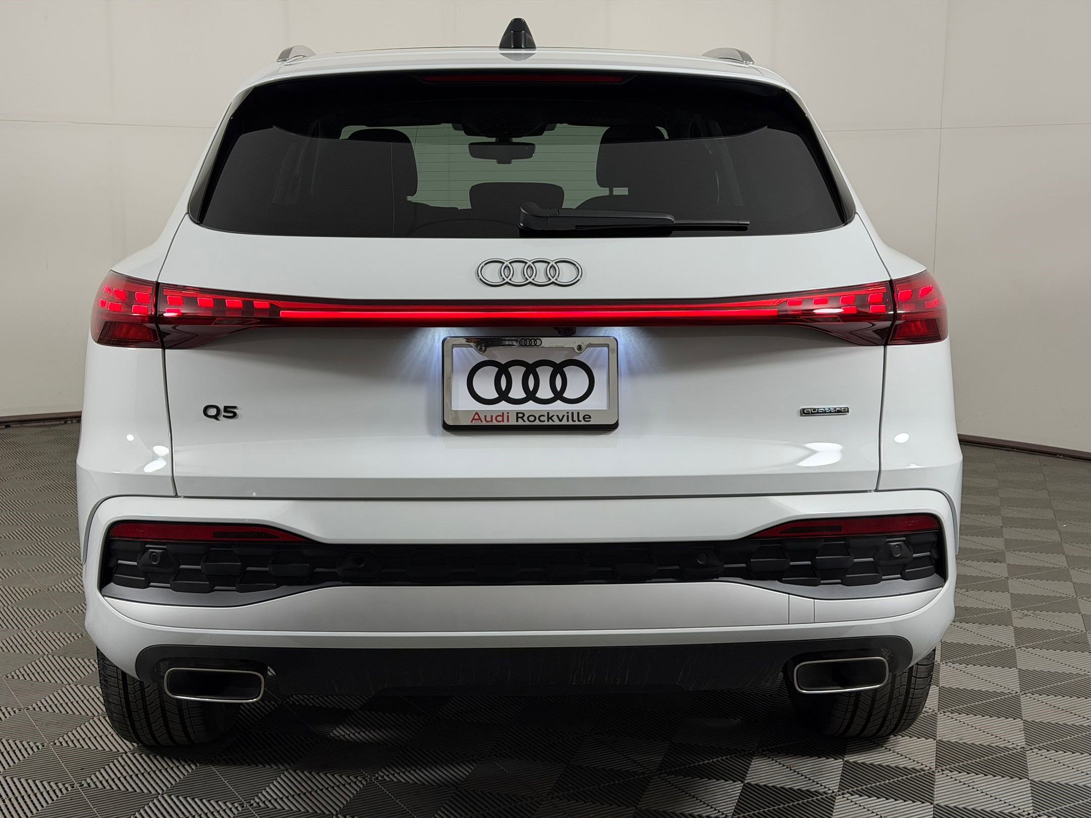 New 2026 Audi Q5 Premium AWD/4WD image 10