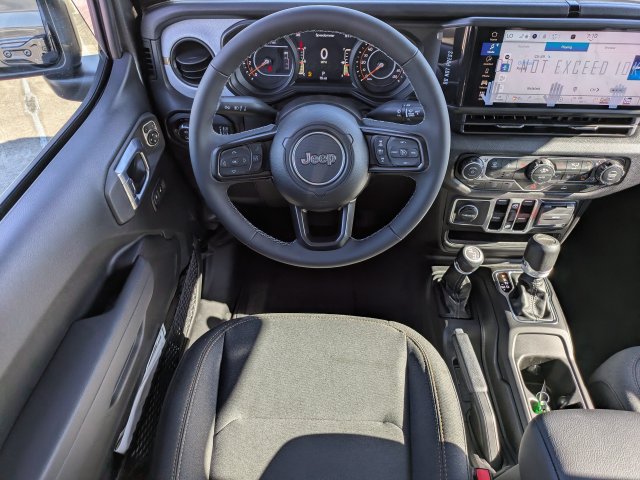 New 2026 Jeep Gladiator Sport AWD/4WD image 16