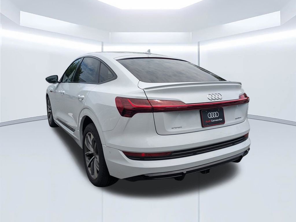 Used 2021 Audi e-tron Premium Plus w/ Premium Plus Package AWD/4WD image 6
