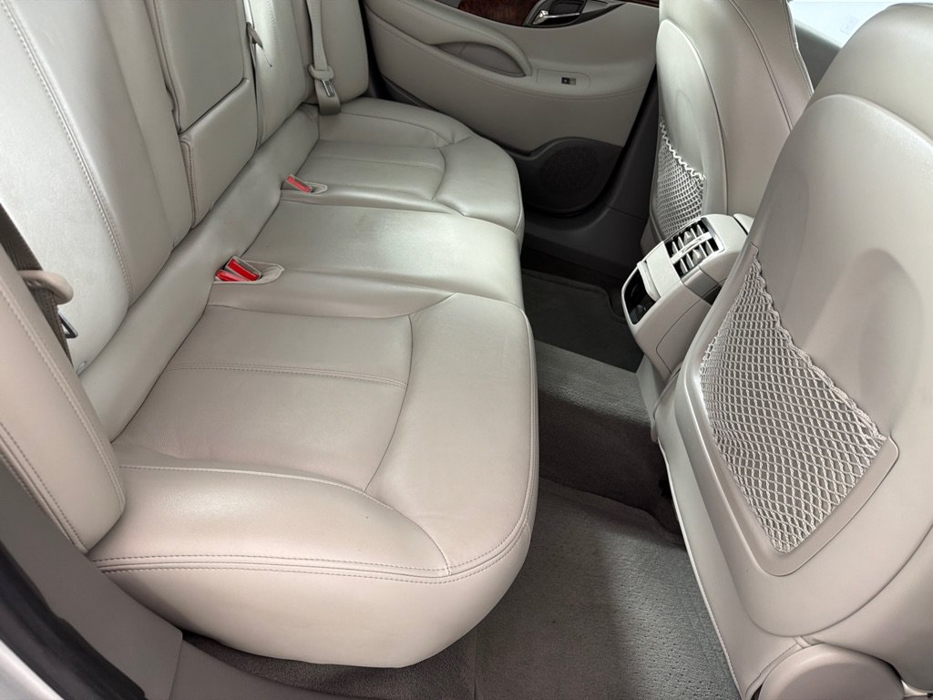 Used 2013 Buick LaCrosse Leather FWD image 19