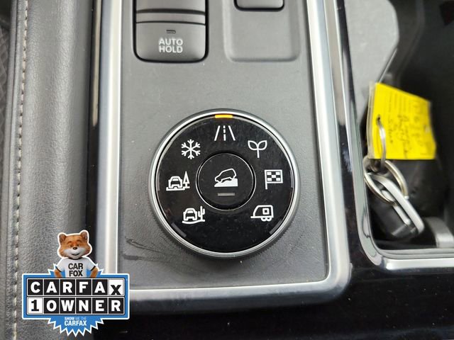 Used 2025 Nissan Pathfinder SV image 28