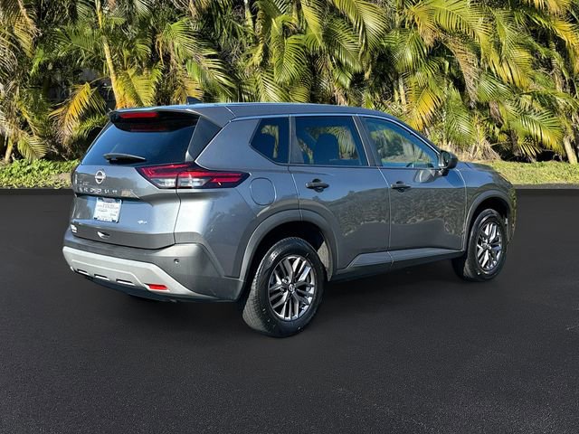 Used 2023 Nissan Rogue S image 5