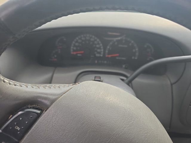 Used 2003 Ford F150 XL image 14