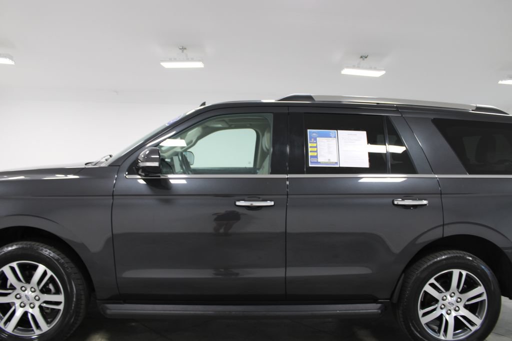 Used 2024 Ford Expedition Limited RWD image 6
