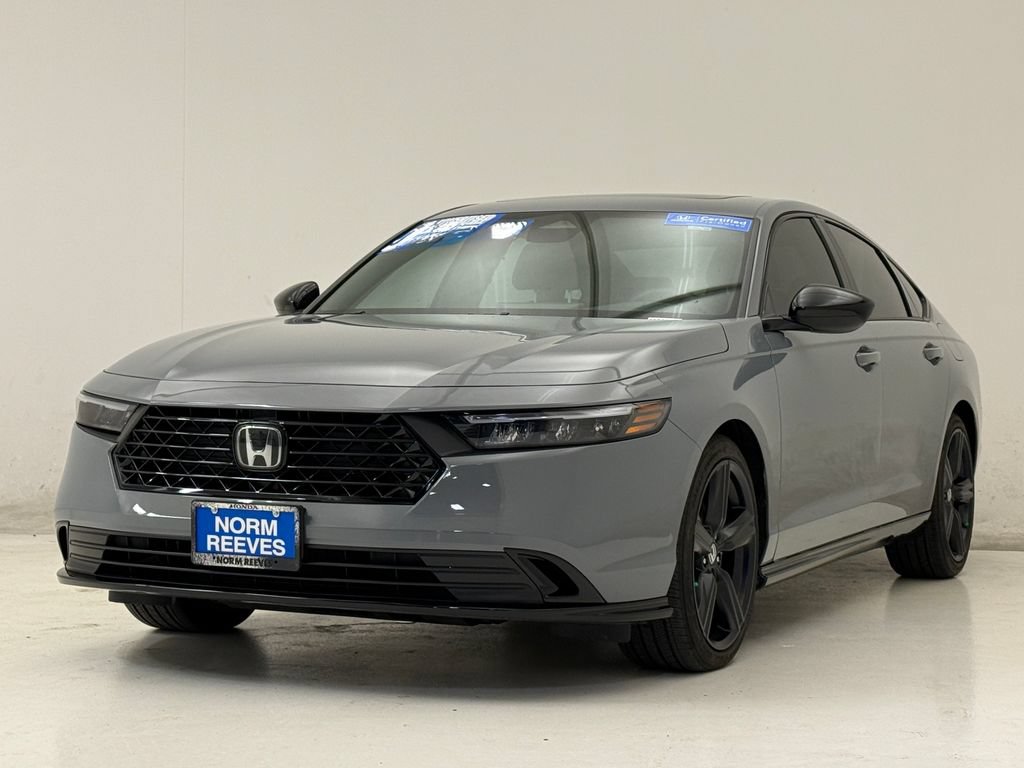 Used 2025 Honda Accord Sport image 2