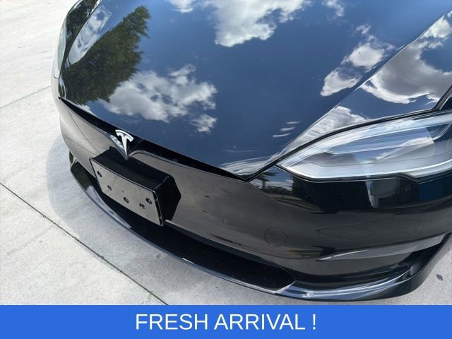 Used 2021 Tesla Model S Plaid image 4