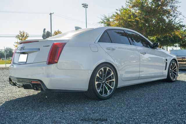 Used 2018 Cadillac CTS V w/ Luxury Package image 8