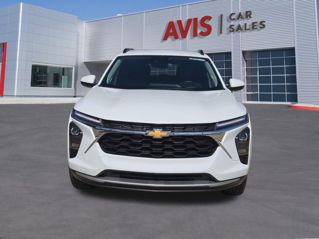 Used 2025 Chevrolet Trax LT w/ LT Convenience Package FWD image 10