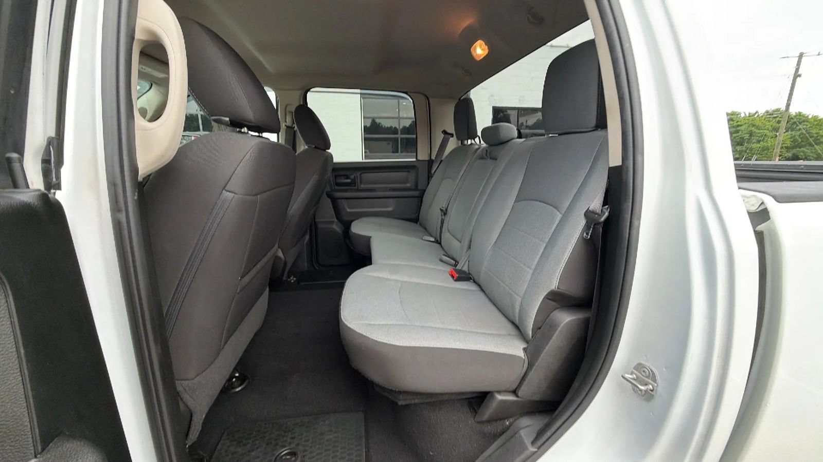 Used 2021 RAM 1500 Tradesman w/ Tradesman SXT Package AWD/4WD image 39
