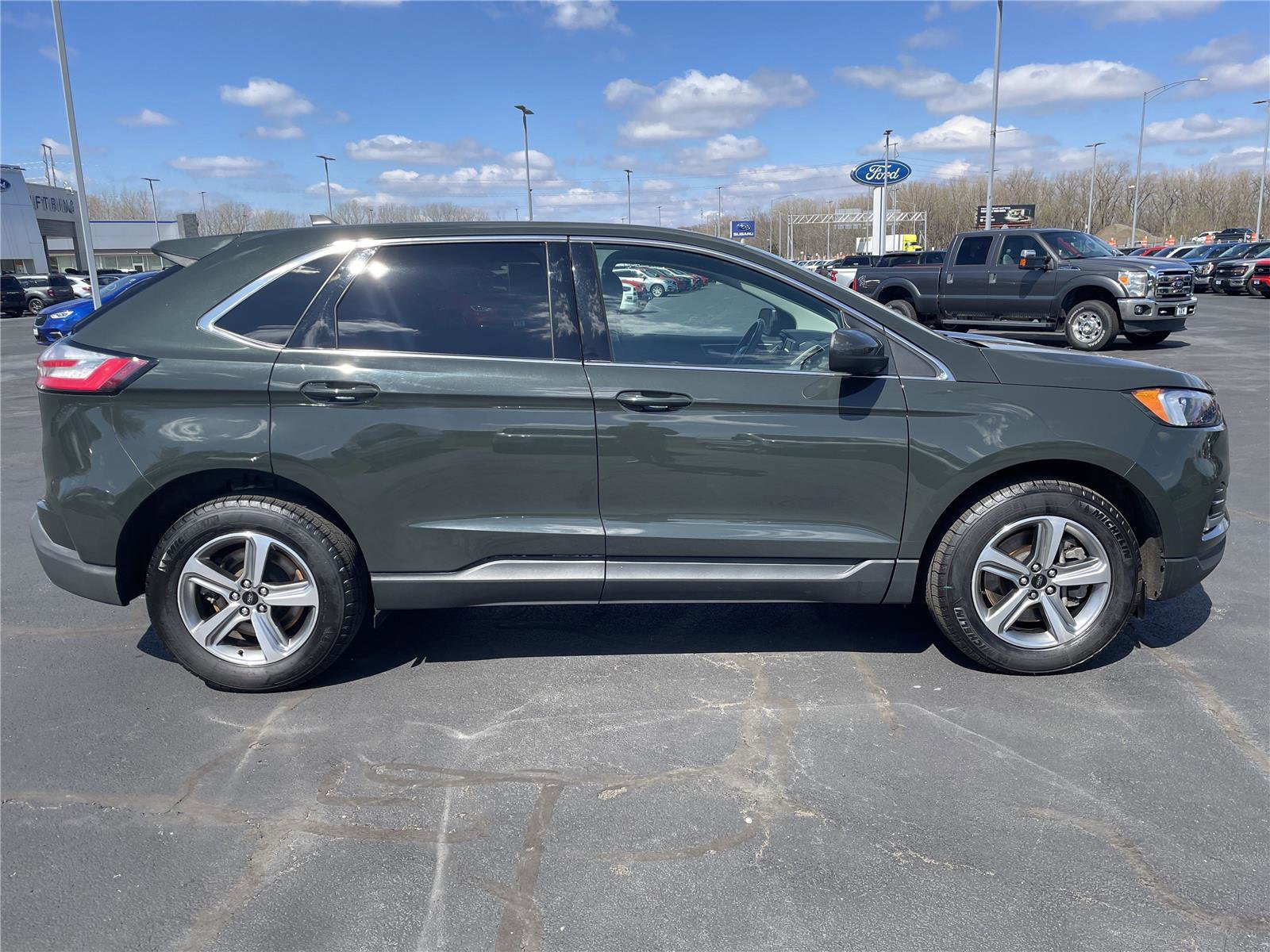 Used 2024 Ford Edge SEL w/ Convenience Package AWD/4WD image 6