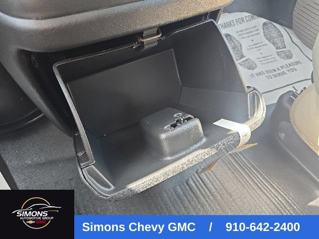 Used 2025 GMC Savana 3500 RWD image 21
