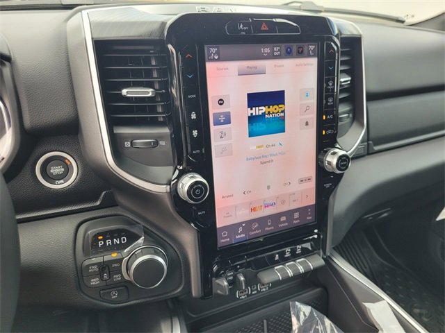 New 2026 RAM 1500 4x4 Crew Cab image 26