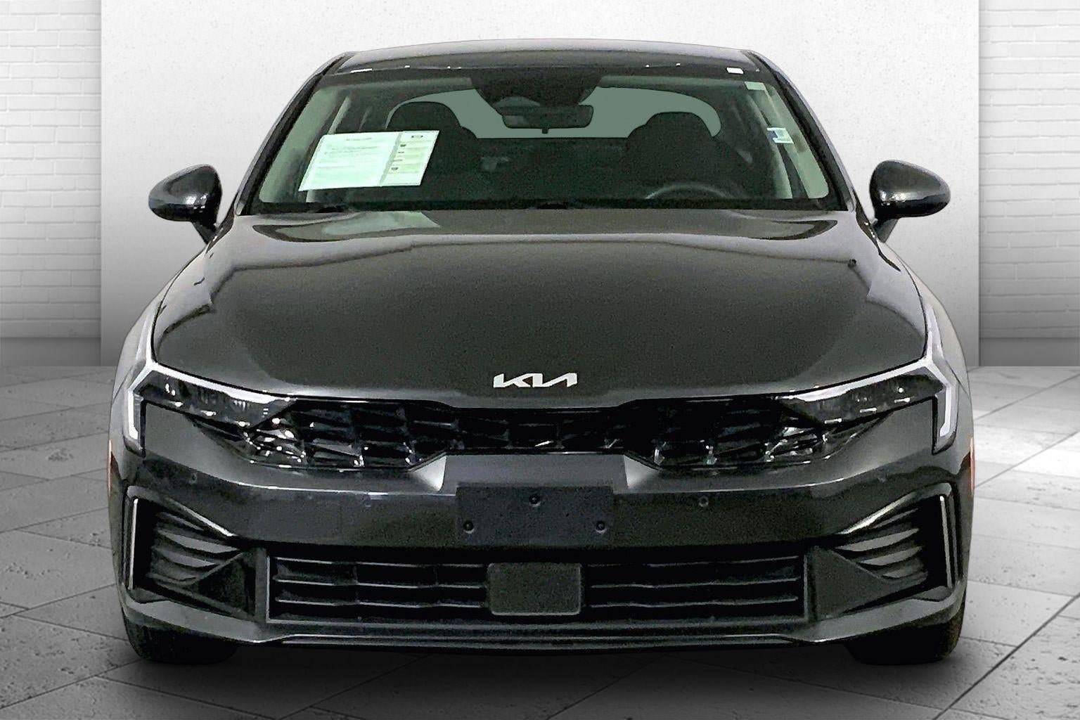 Used 2025 Kia K5 LXS FWD image 2