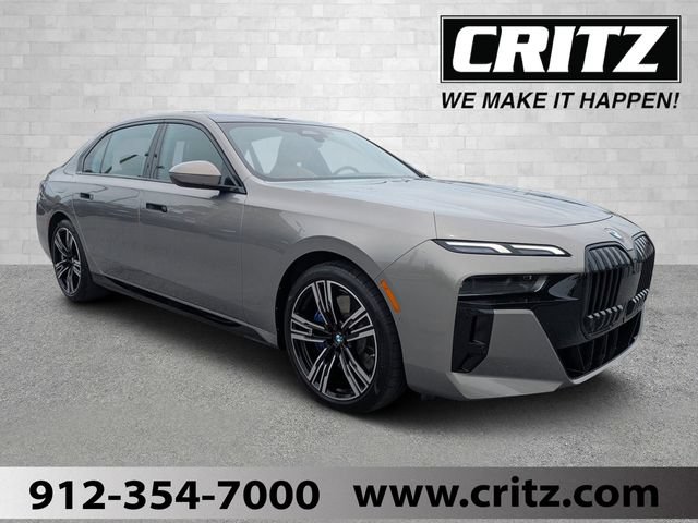 Used 2023 BMW 740i w/ Parking Assistance Package RWD image 1
