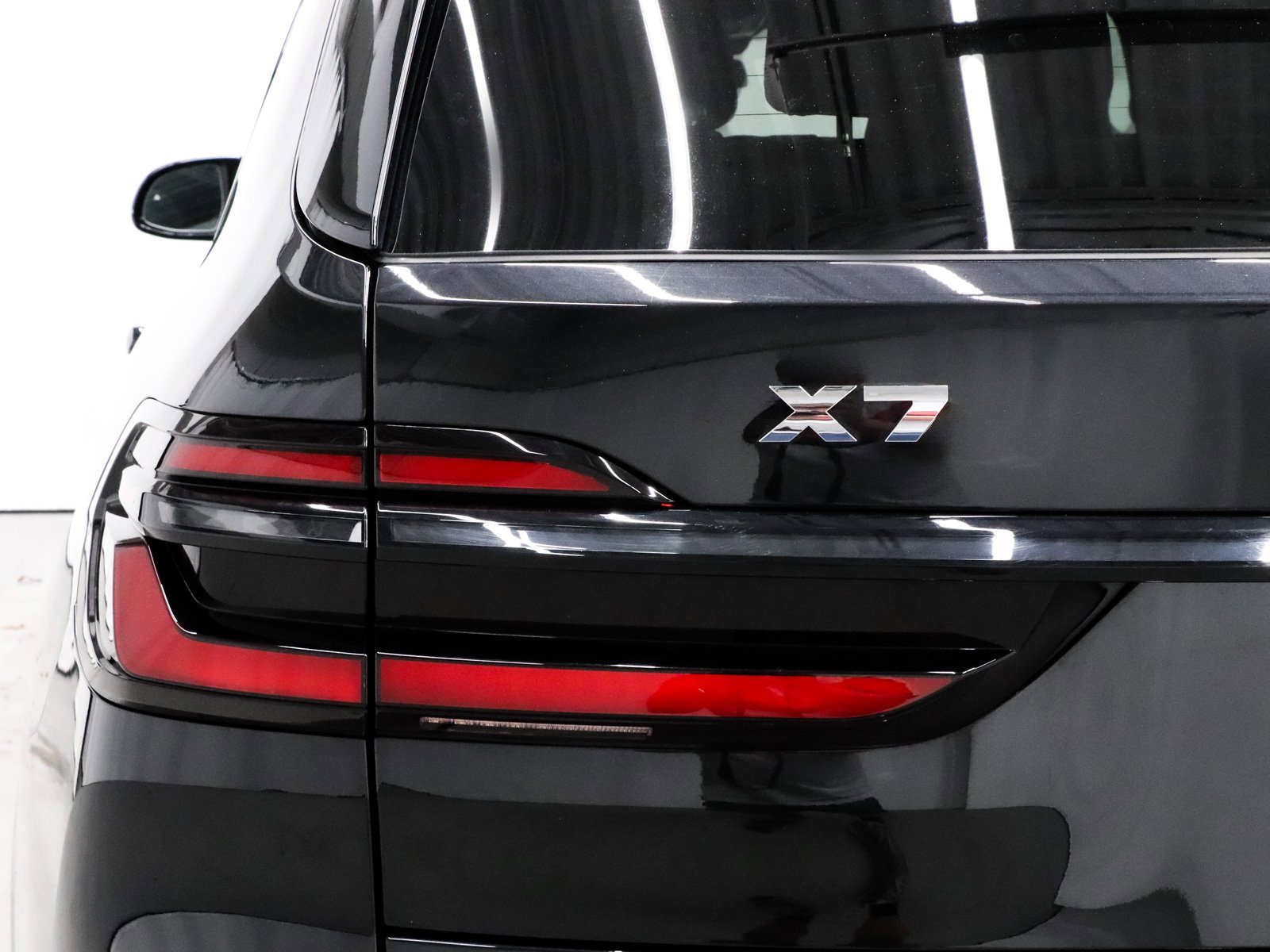 Used 2026 BMW X7 M60i image 50