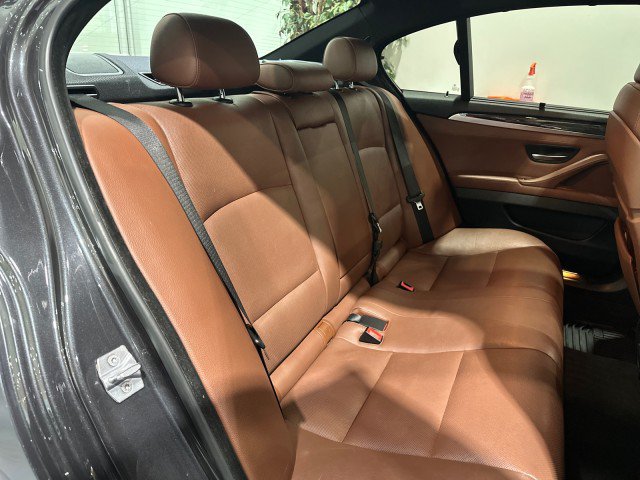 Used 2013 BMW 550i Sedan RWD image 50