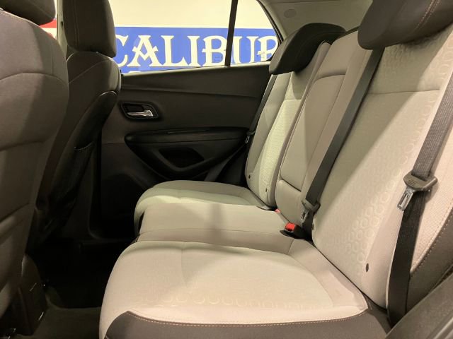 Used 2019 Chevrolet Trax LS w/ LPO, Cargo Package image 28