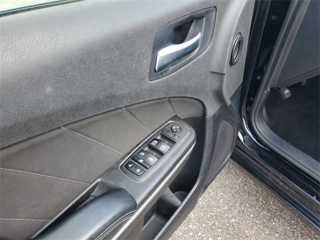 Used 2023 Dodge Charger SXT image 10