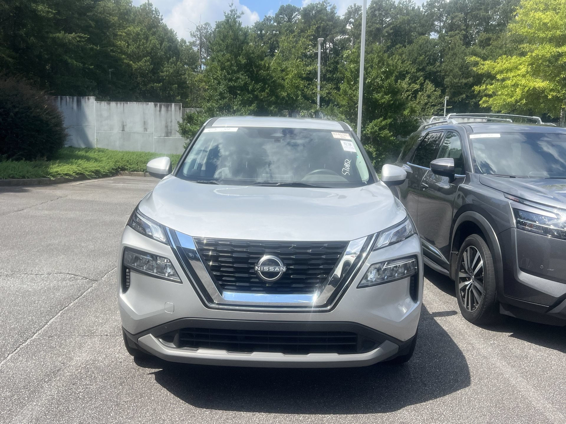 Certified 2023 Nissan Rogue SV FWD image 8