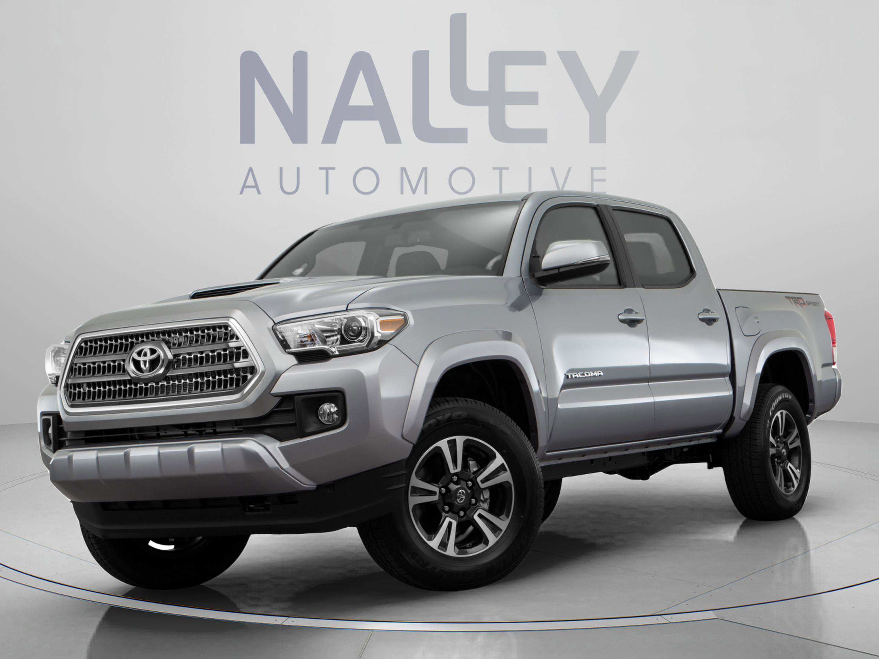 Used 2017 Toyota Tacoma TRD Sport w/ Premium & Technology Package image 6