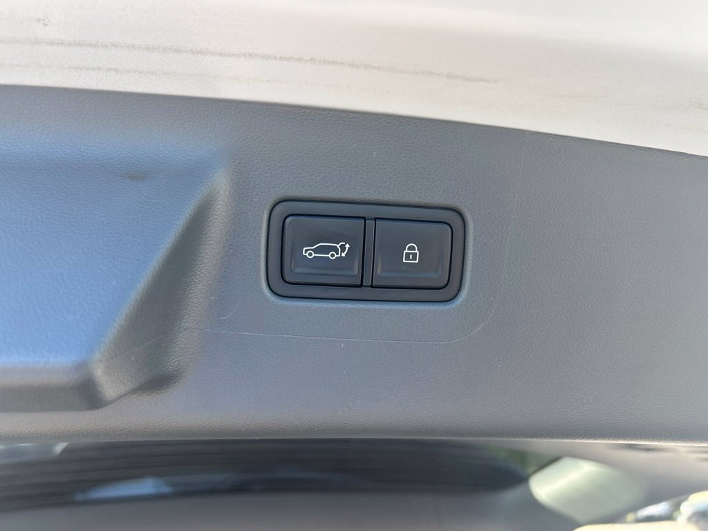 Used 2026 Hyundai Santa Fe SEL FWD image 31