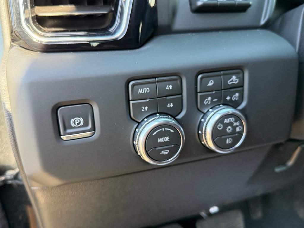 Used 2026 GMC Sierra 2500 Denali Ultimate AWD/4WD image 19