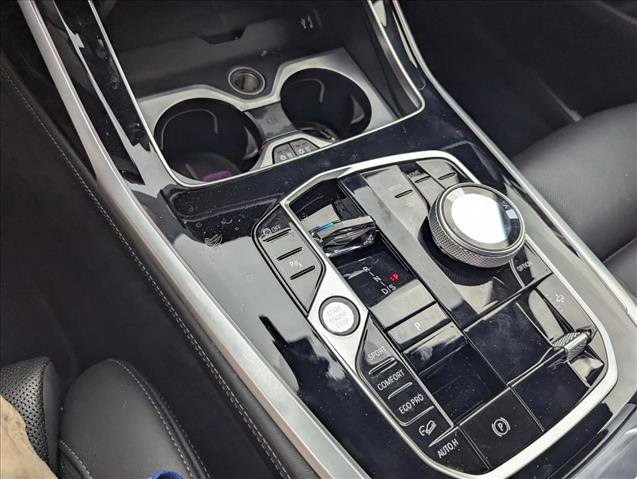 Certified 2024 BMW X7 M60i w/ Executive Package AWD/4WD image 4