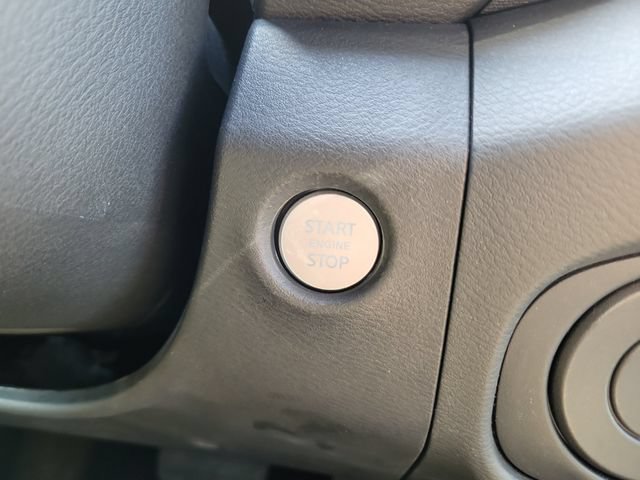 Certified 2022 Nissan Frontier SV RWD image 26