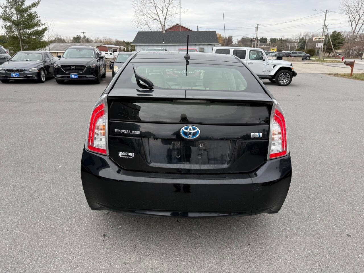 Used 2013 Toyota Prius Four w/ Deluxe Solar Roof Pkg FWD image 5