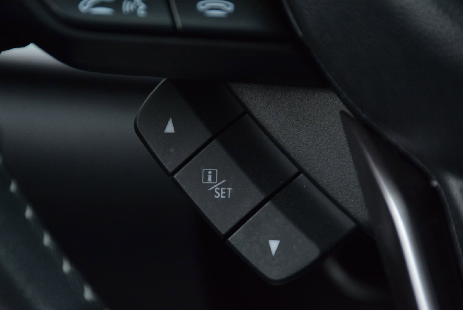 Used 2021 Subaru Forester Premium AWD/4WD image 33